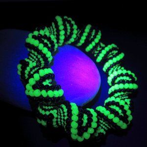 Uranium glass Beadwoven Cellini Bangle
